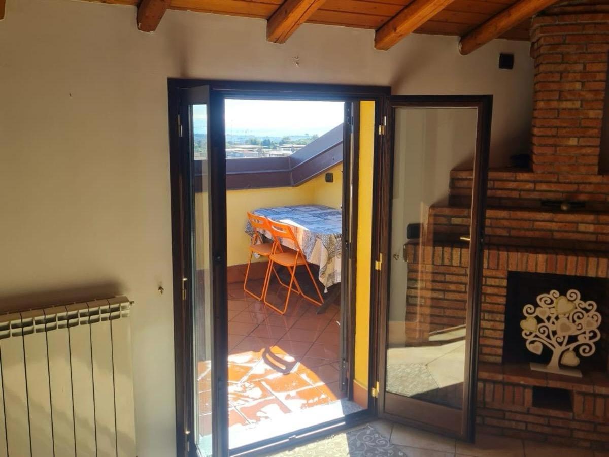 Casa Vacanza Lmt Aci Catena Eksteriør billede